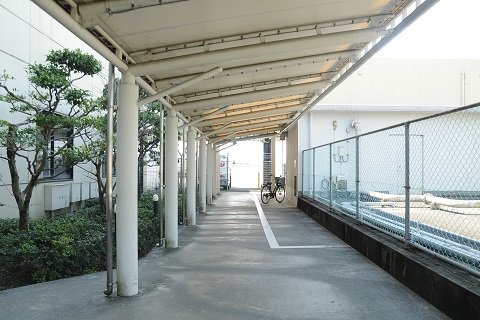 高知空港ターミナル通路